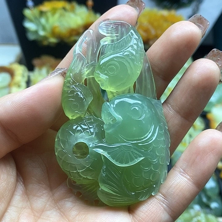 蛇纹石玉挂件未镶嵌