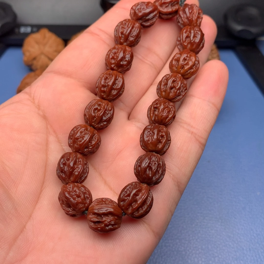 文玩核桃把件手串