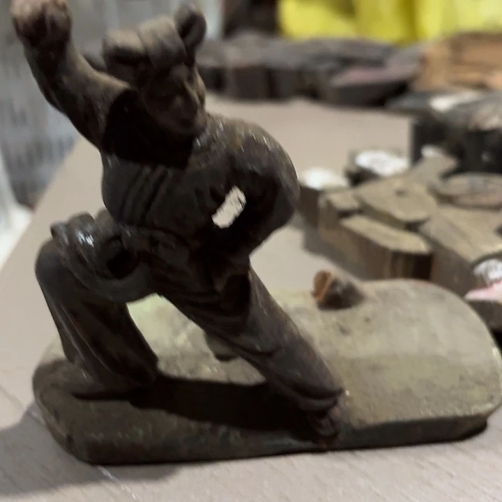 O***范香榧木老木雕老人物花板