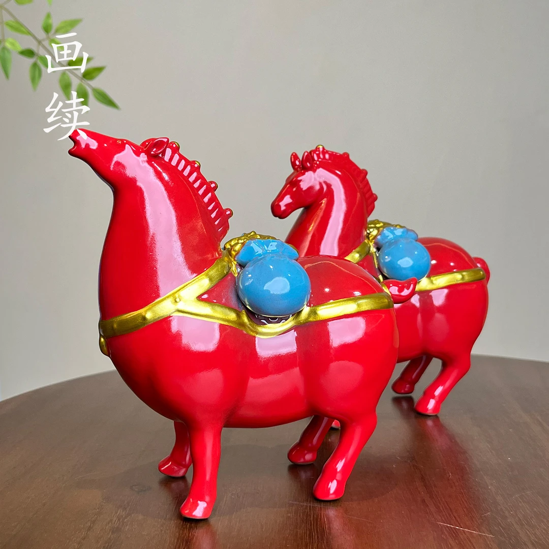 画续陶瓷创意唐马摆件家居办公室桌面书房装饰工艺品