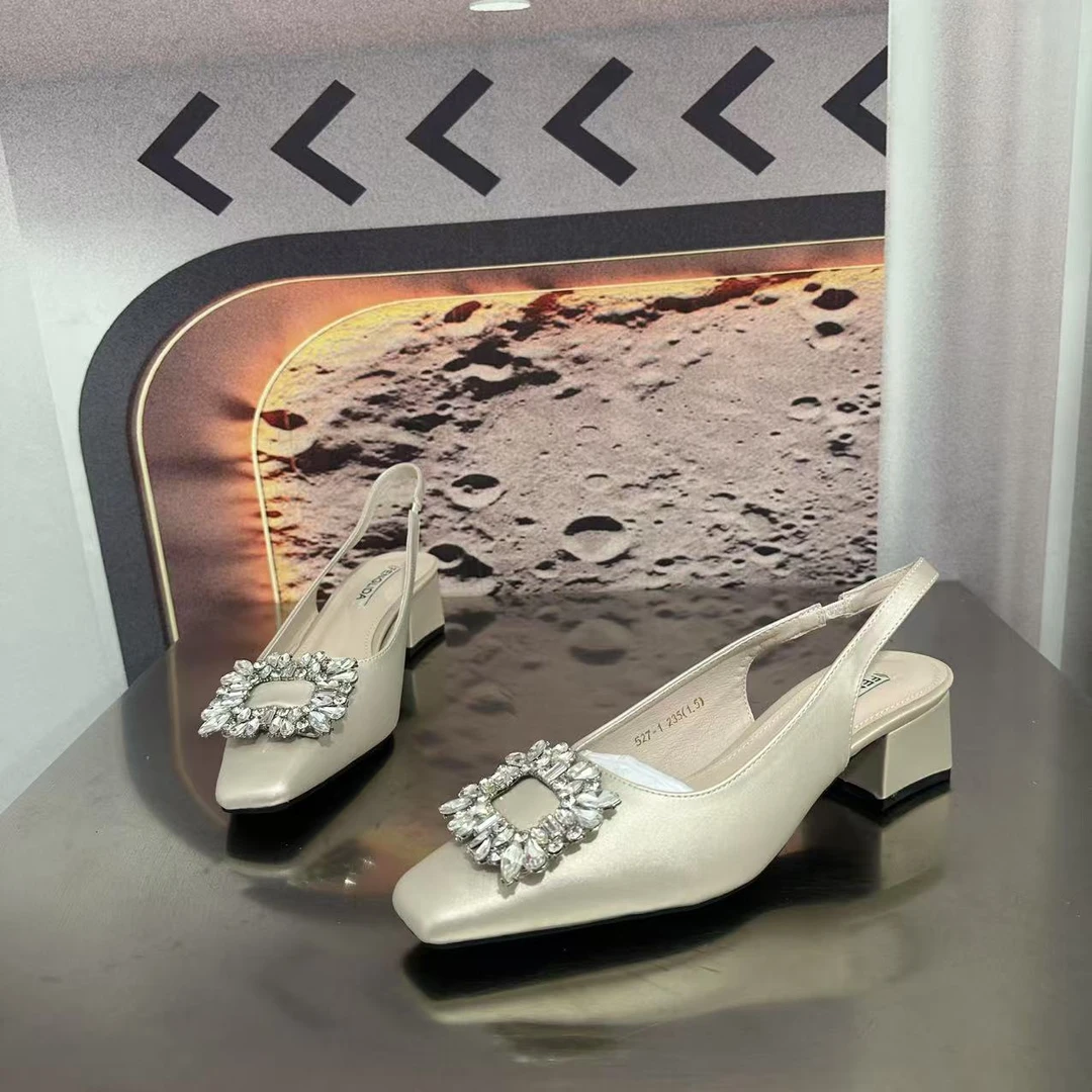 527-1夏款上新2025夏季新品时尚百搭小香风女鞋