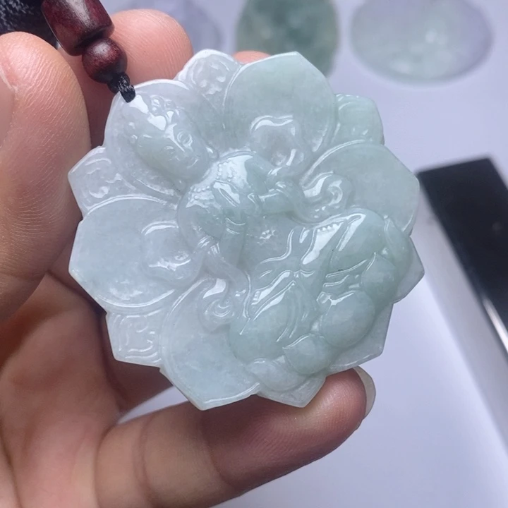 颈饰未镶嵌翡翠翡翠