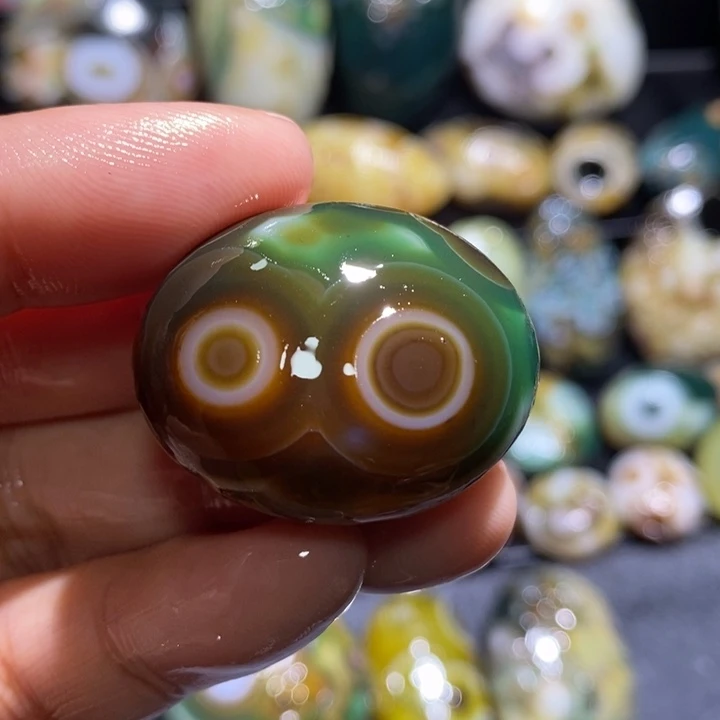 未镶嵌玛瑙/玉髓珠宝奇石