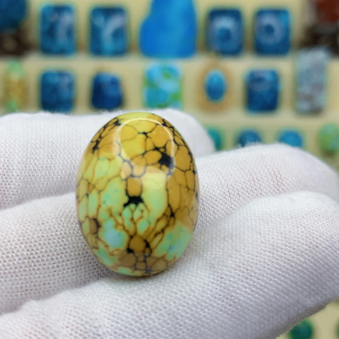 绿松石绿松石未镶嵌