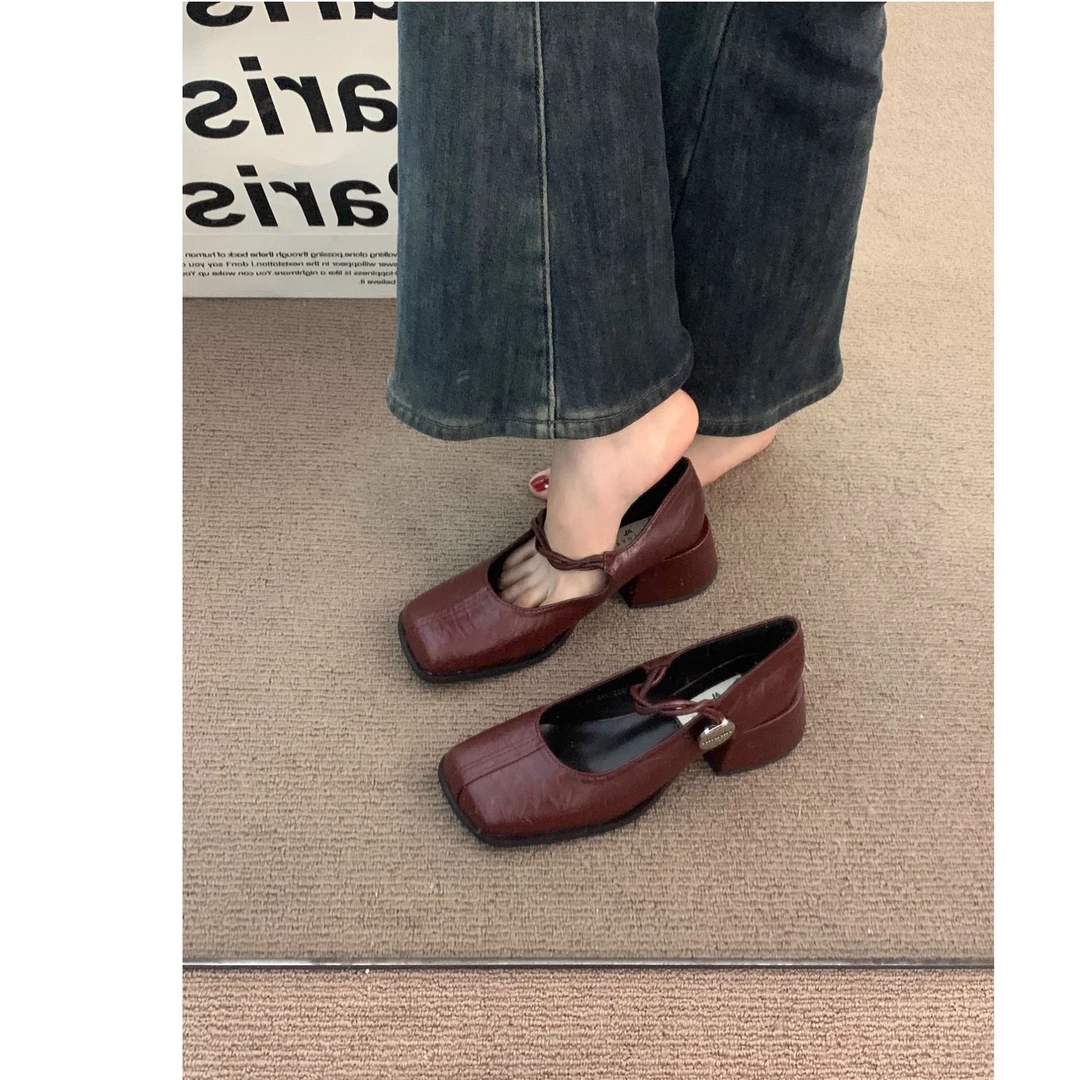 晚晚风红色粗跟通勤单鞋女鞋子2025新款春季复古玛丽珍晚晚小皮鞋