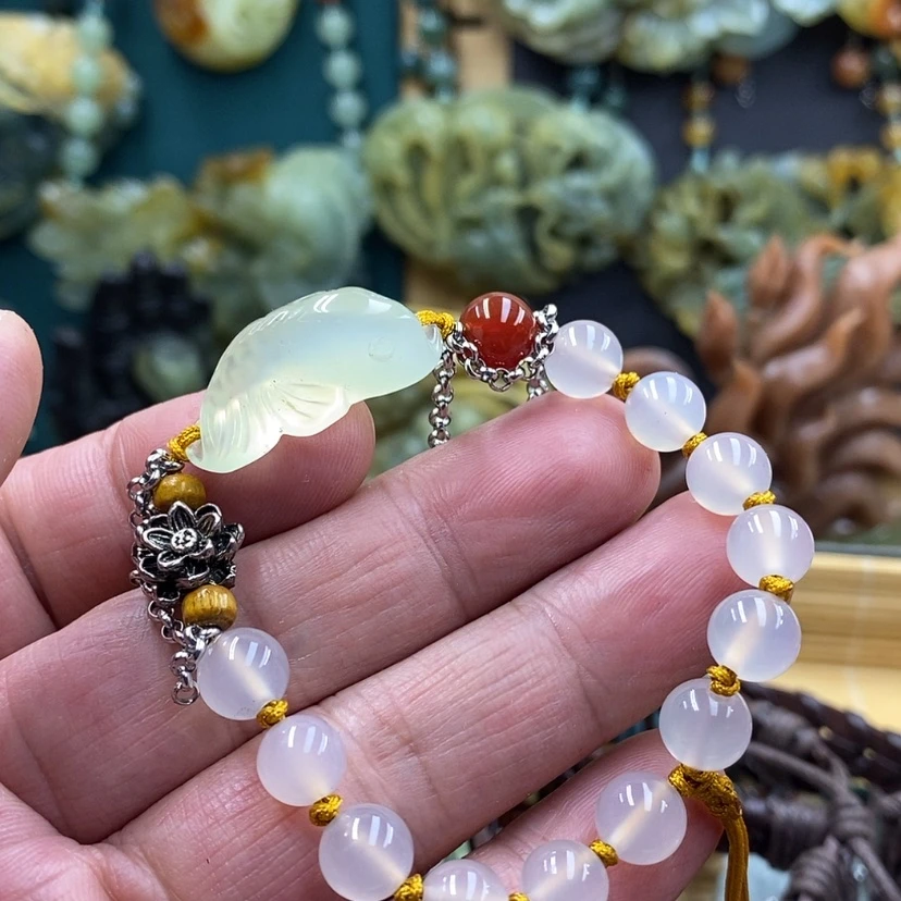 【闪购商品】未镶嵌岫玉手牌