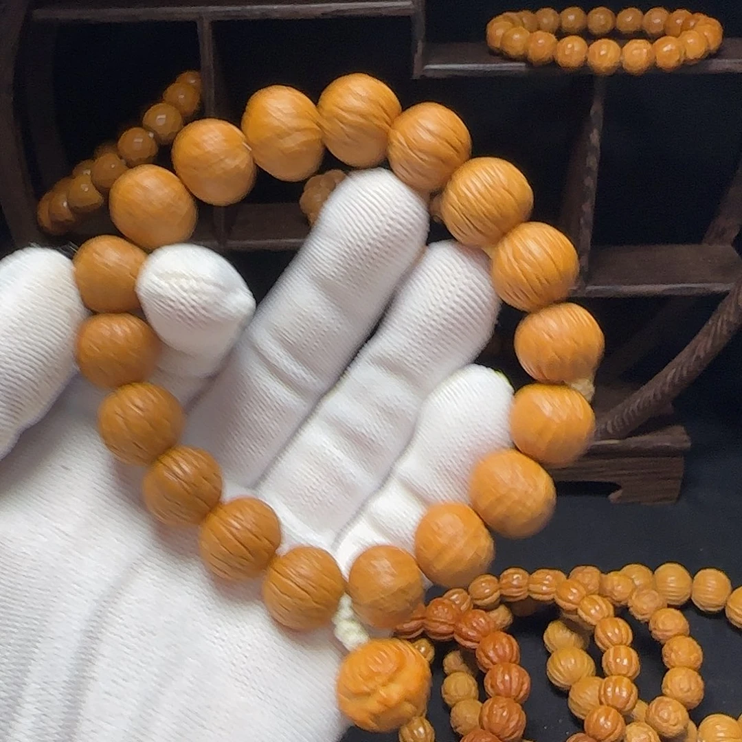 太***爷猴头核桃吊坠凤羽手持