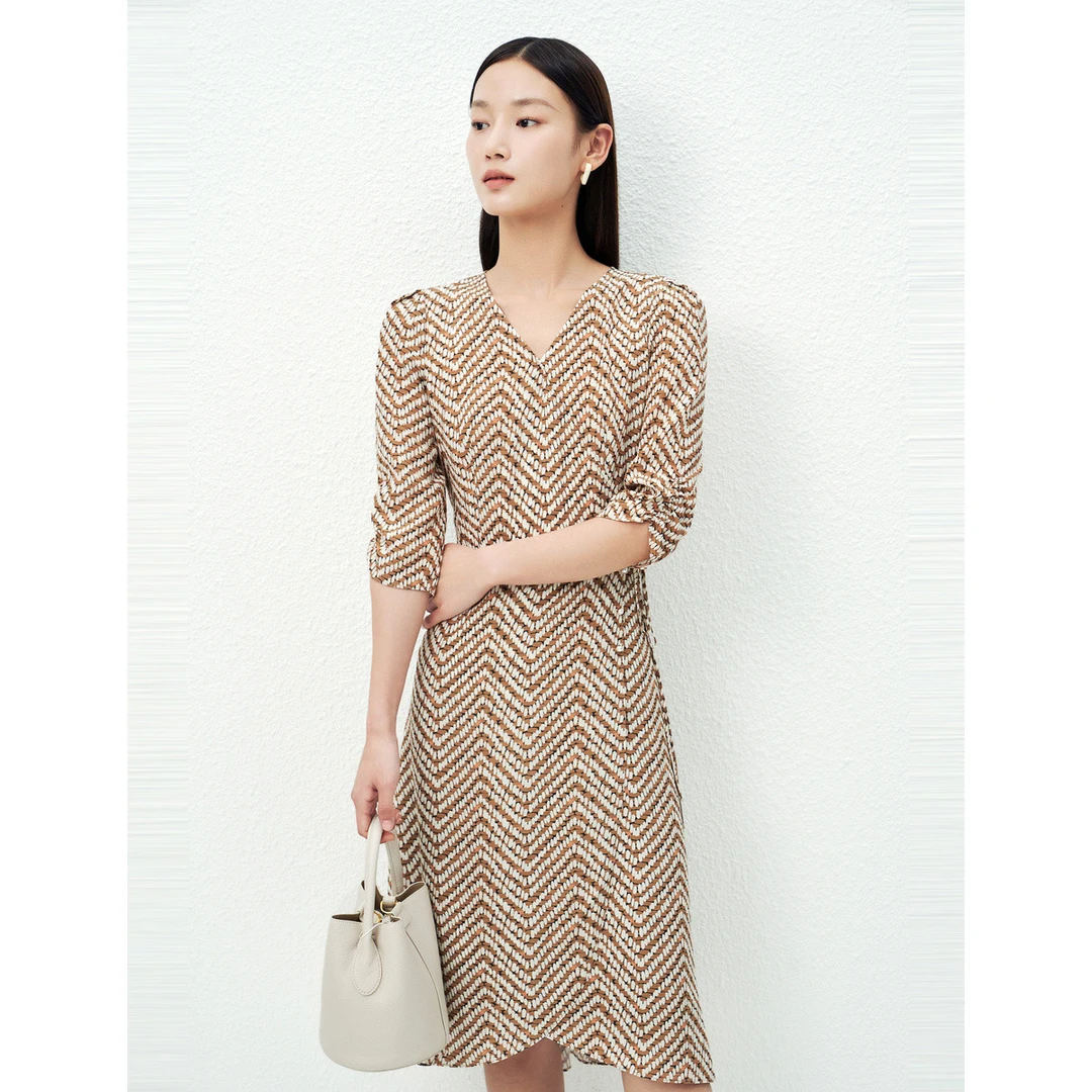 【安雅专属】【真丝】V领不规则设计感连衣裙优雅裙子EF03049