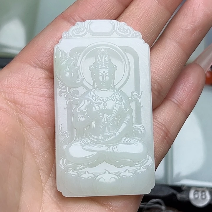 和田玉颈饰未镶嵌?****行