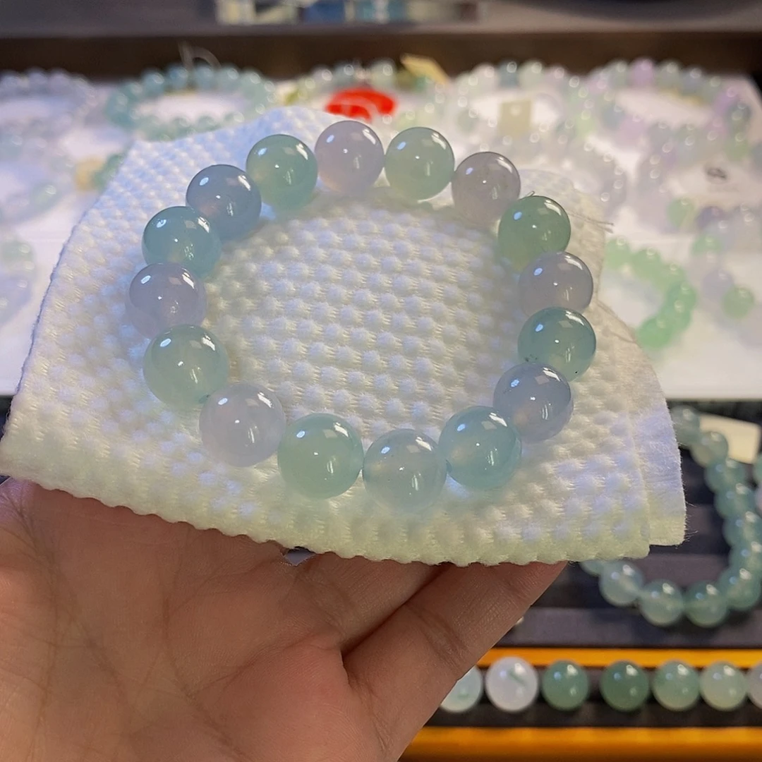 定制翡翠未镶嵌翡翠.