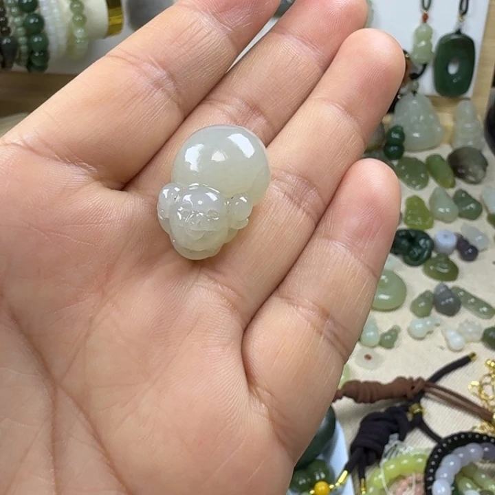 和田玉未镶嵌挂件