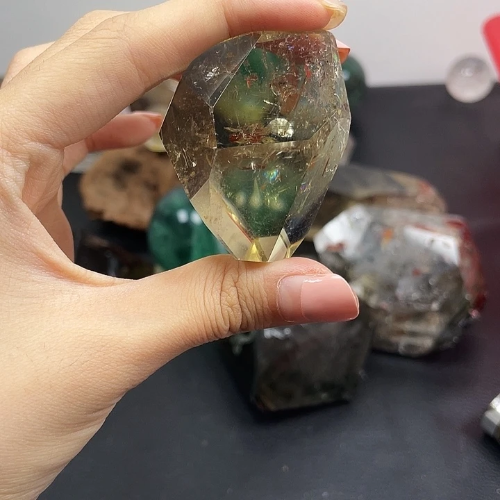 珠宝半成品水晶未镶嵌328水晶石