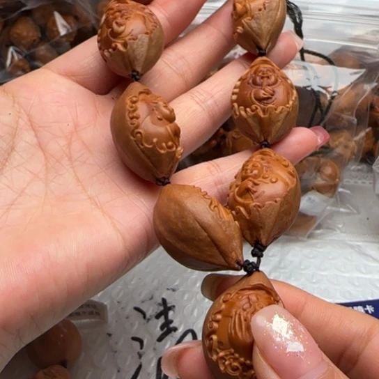 手串橄榄核橄榄雕工艺的