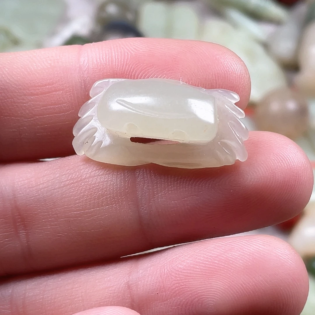 和田玉（糖玉）挂件未镶嵌