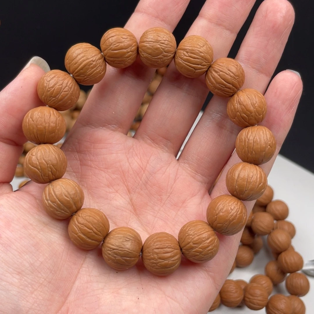 春***来手串猴头核桃聚宝盆15。 28.8