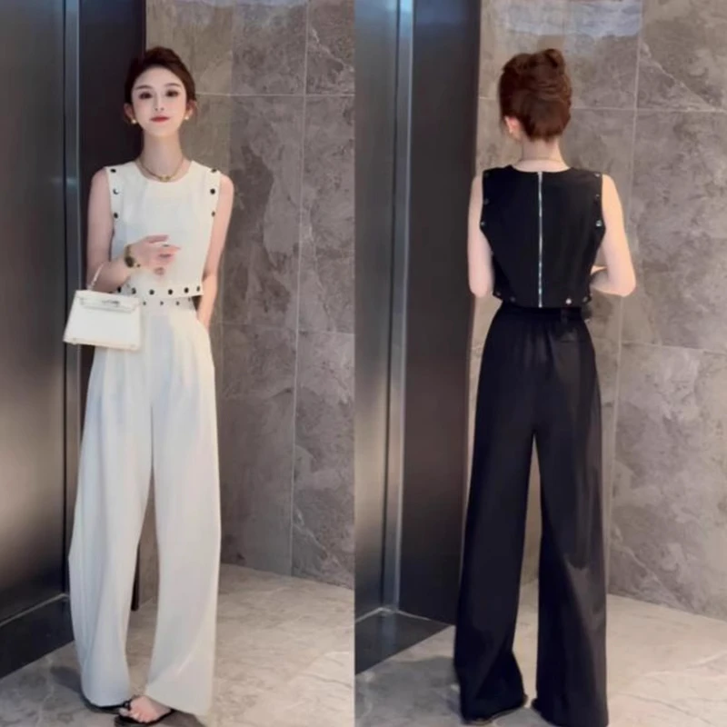 法式轻奢小香风设计感名媛套装女网红新款纯色铆钉珠高级感两件套