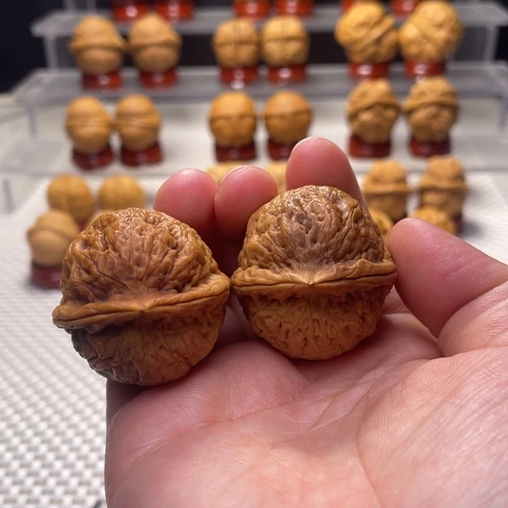 文玩核桃把件7玉观音