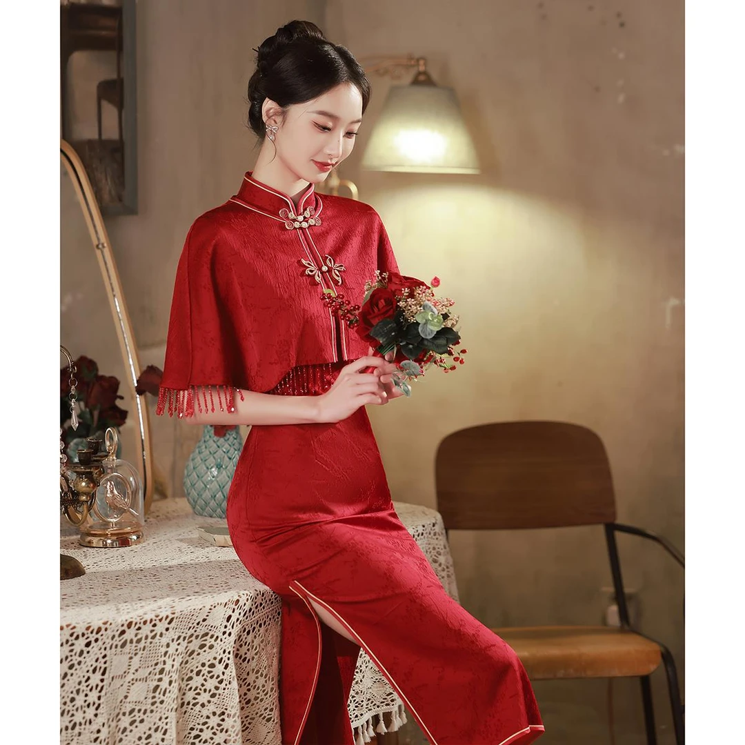 轻奢缎面旗袍敬酒服新娘2025新款红色新中式回门服订婚结婚礼服带