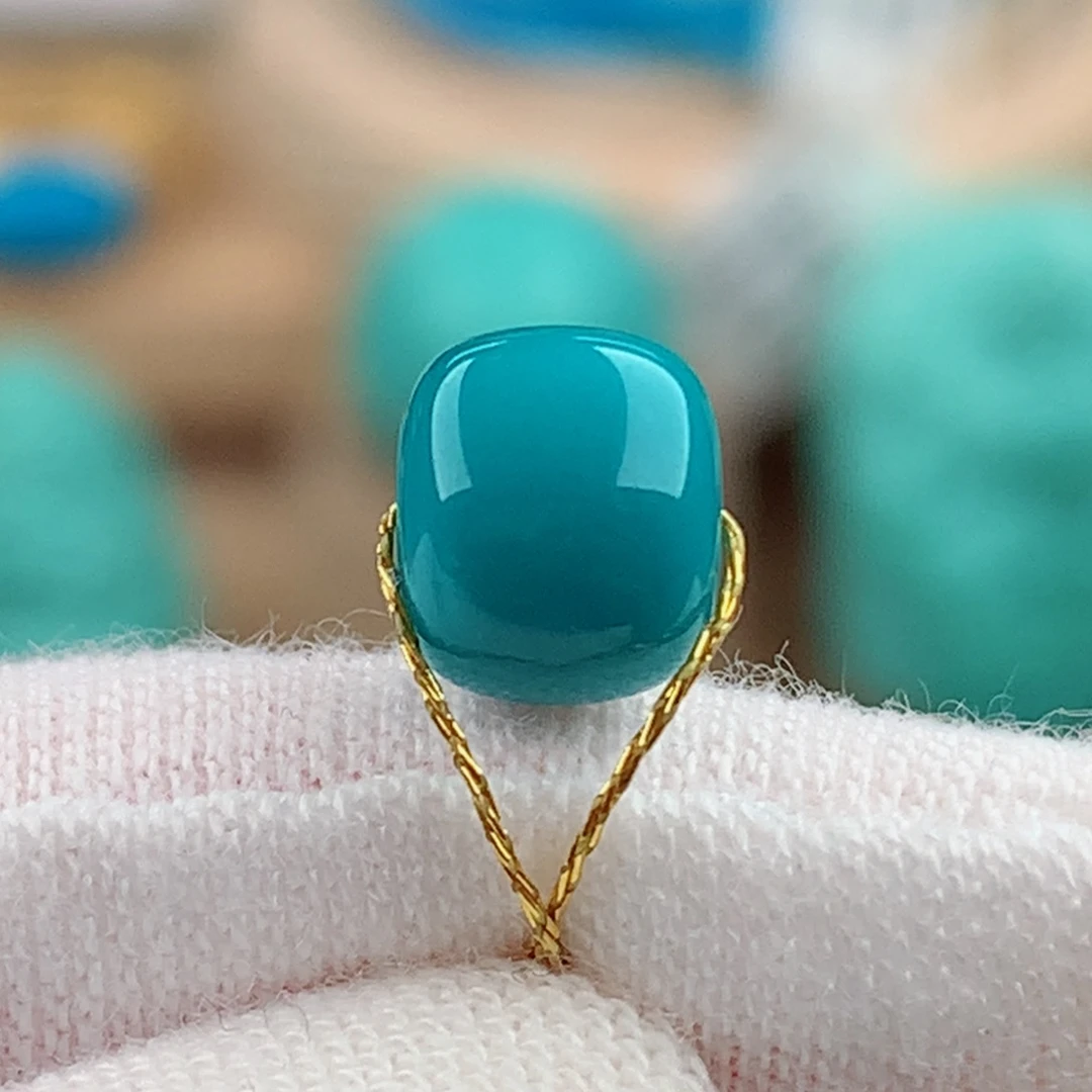 绿松石未镶嵌老型卡7*6