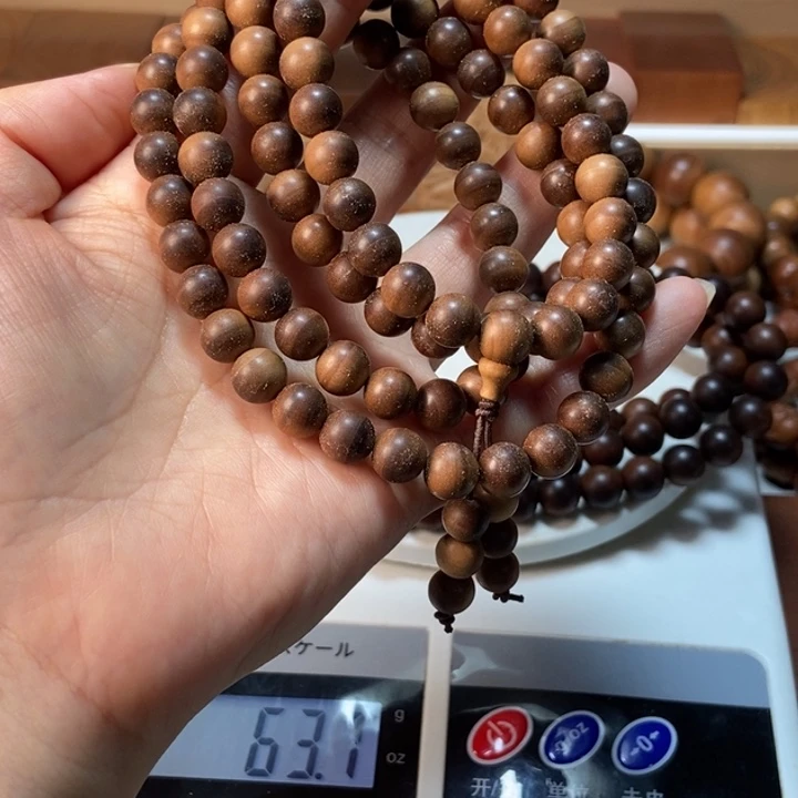 檀香木卡*老山檀香供奉料0.8