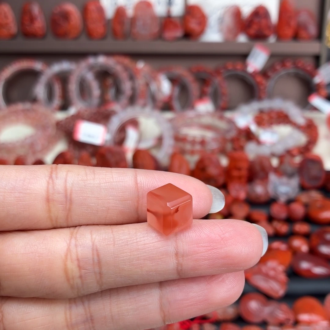 南红玛瑙未镶嵌颈饰方糖9*10