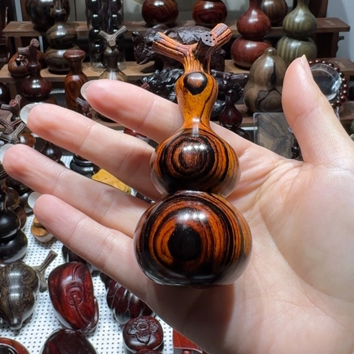 用***3木微凹黄檀葫芦葫芦
