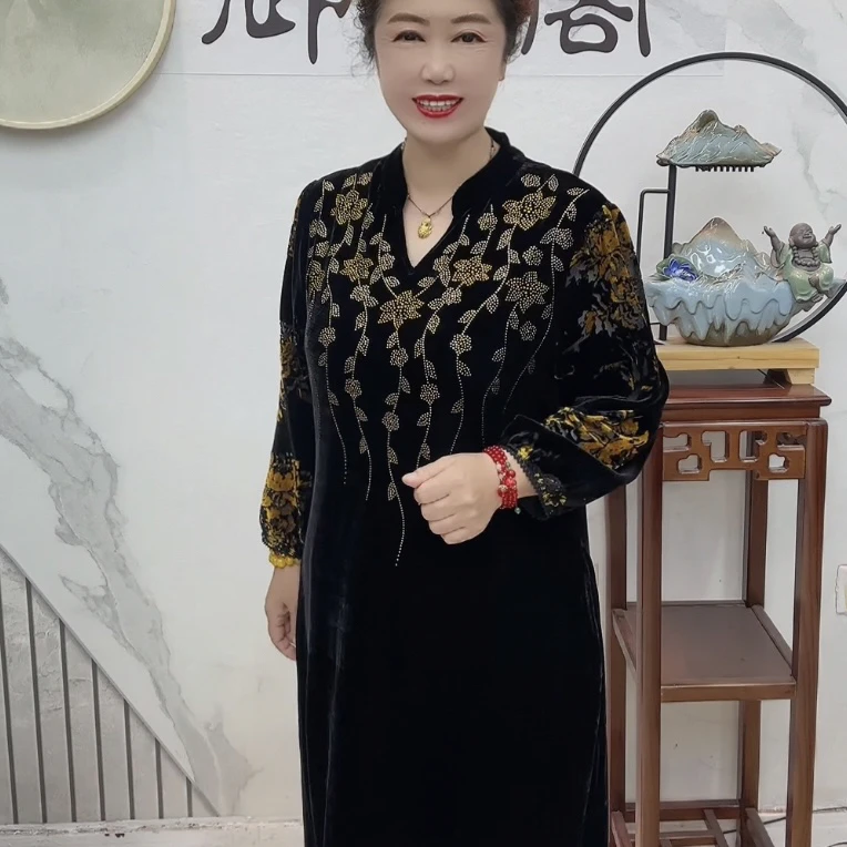 定位重工钻银杏叶丝绒烧花太太裙