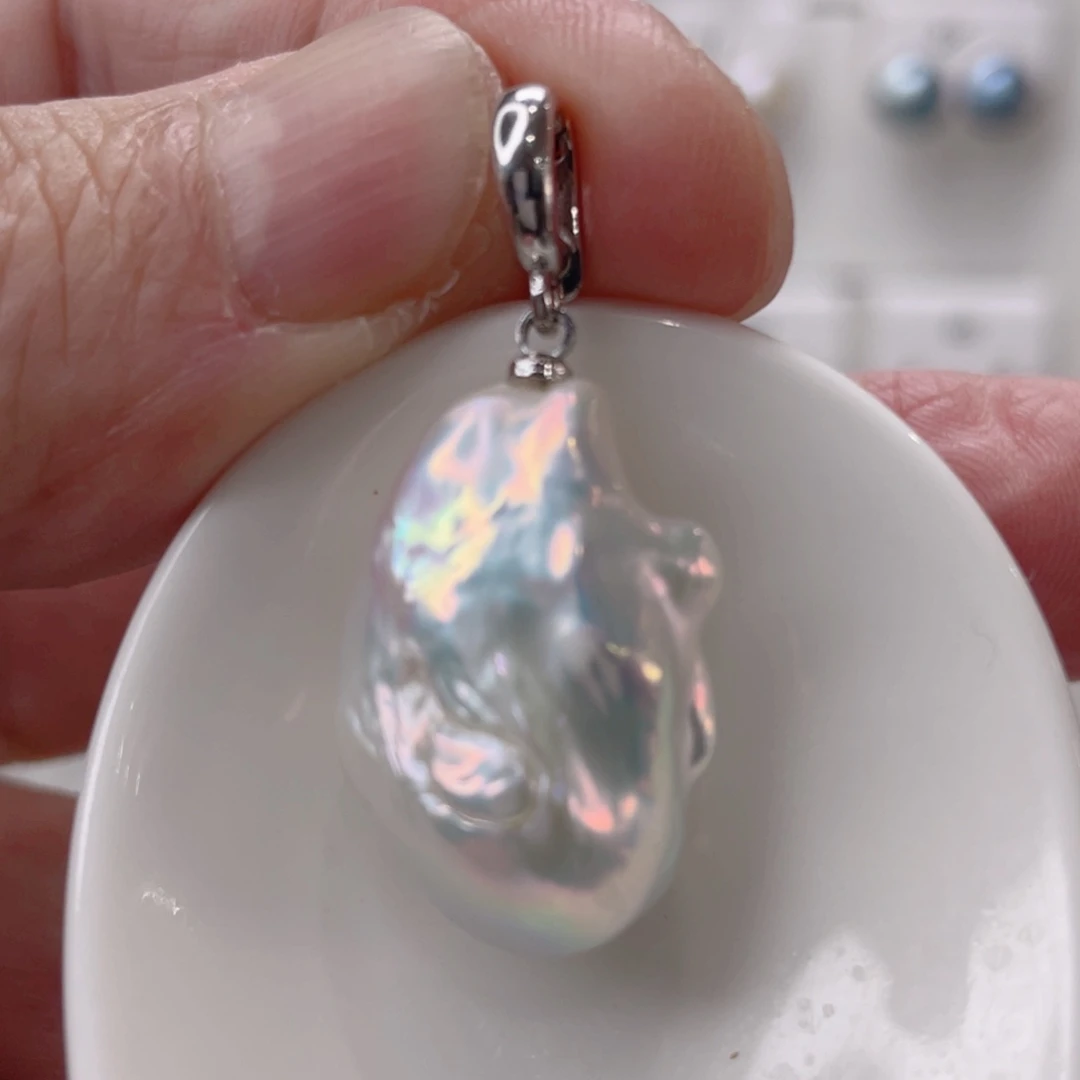 颈饰未镶嵌淡水珍珠