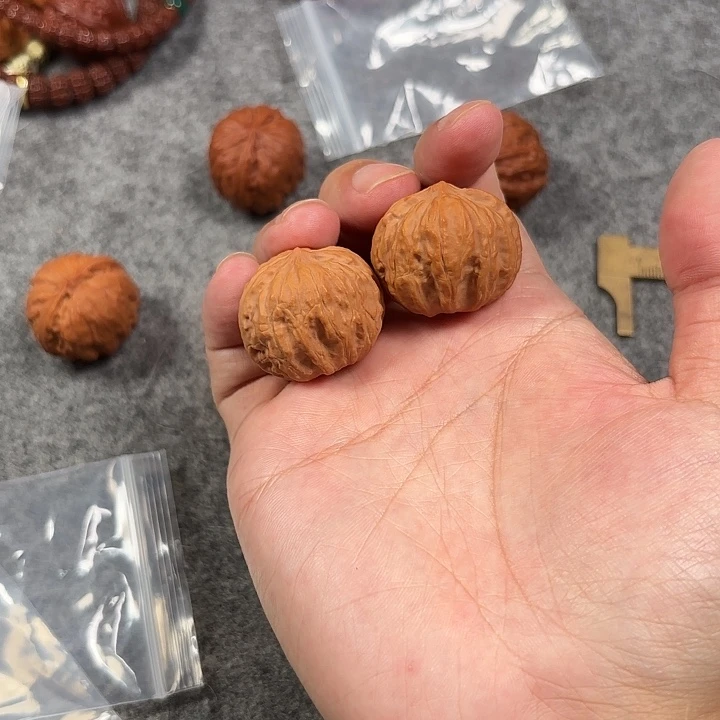 文玩核桃吊坠大南瓜30