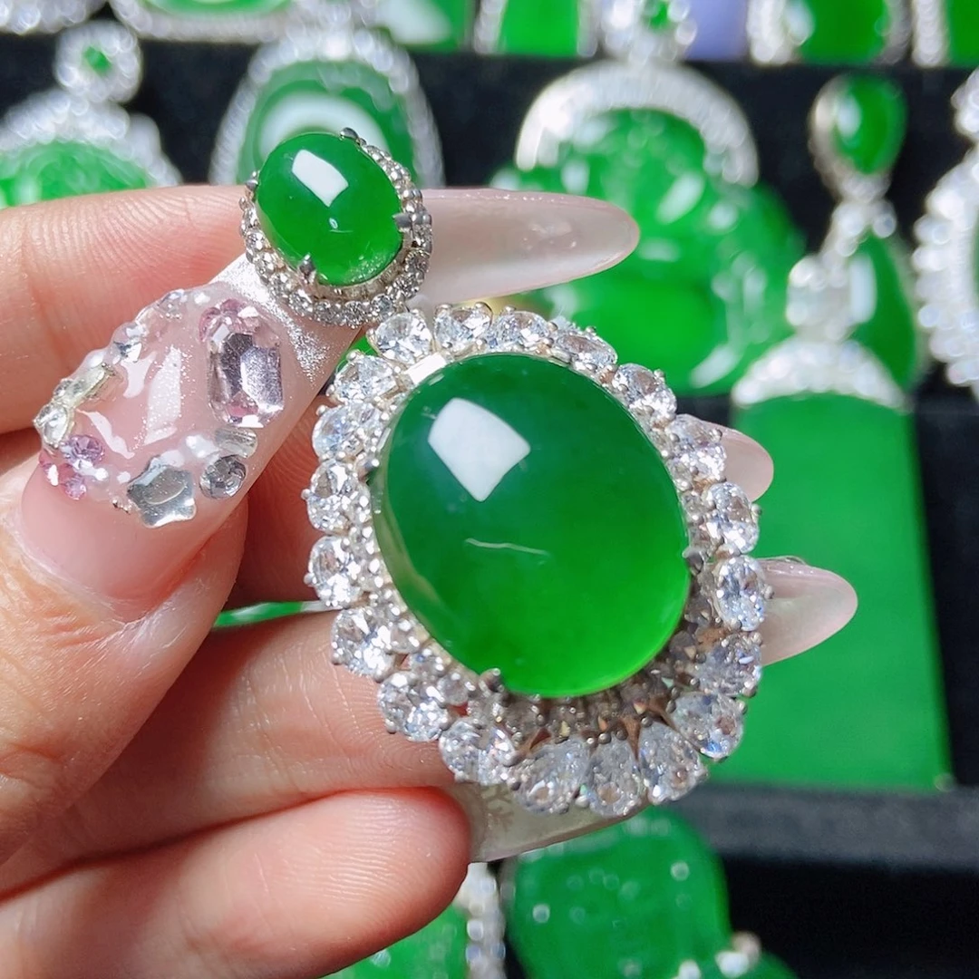 颈饰银S925镶嵌翡翠