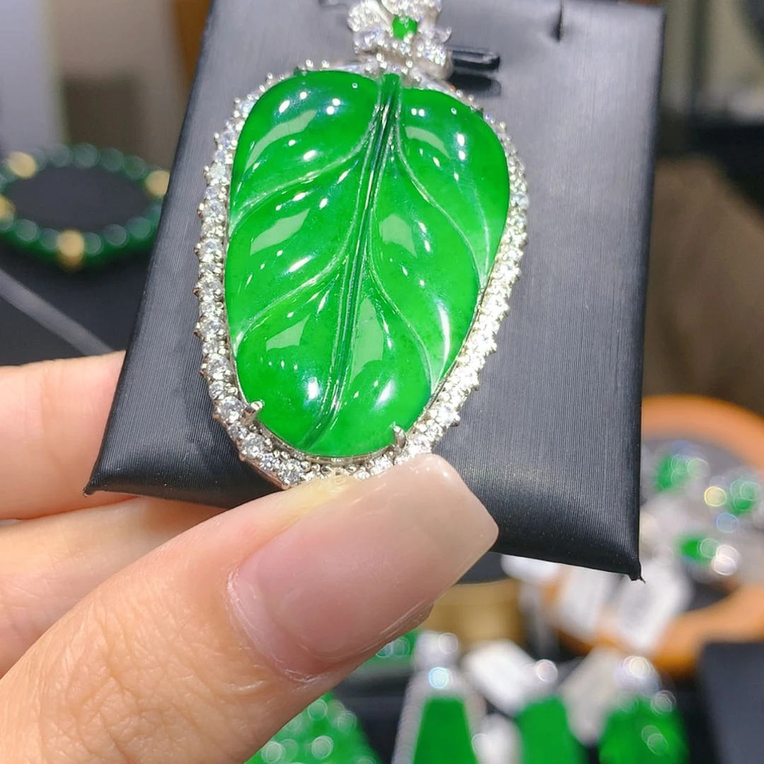 【闪购商品】颈饰银S925镶嵌翡翠5柒姐