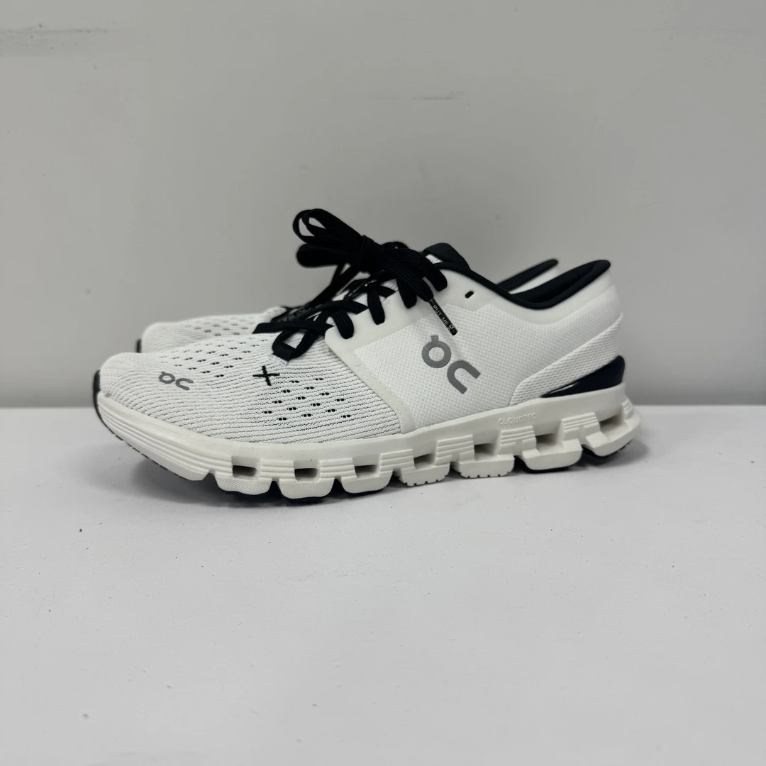 On/昂跑CIoud X4 舒适百搭简约减震耐磨运动鞋-FA