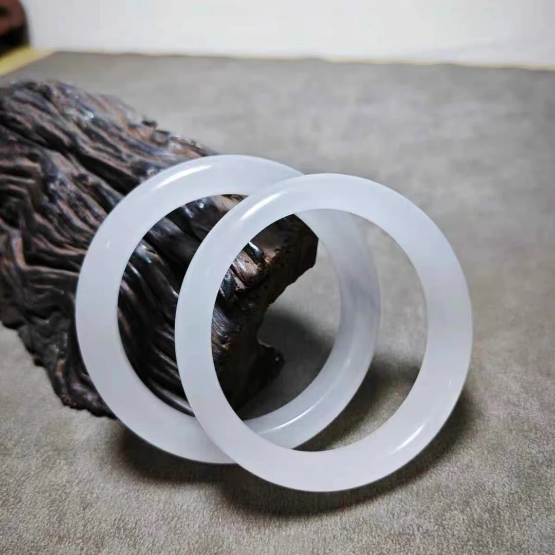 【官方甄选】新疆天然冰墨如烟正圈手镯 =7-039