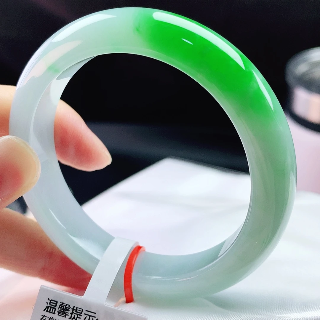 未镶嵌手镯翡翠53圈