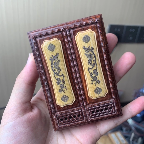 红木双格黄蛉盒64/90/20毫米精工制作