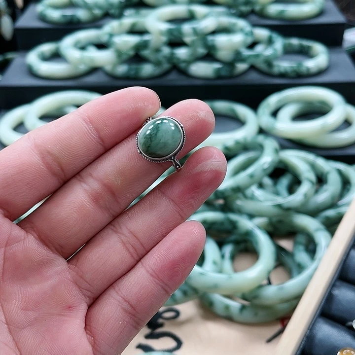 【闪购商品】透闪石-蛇纹石玉银S925镶嵌戒指我***蜜
