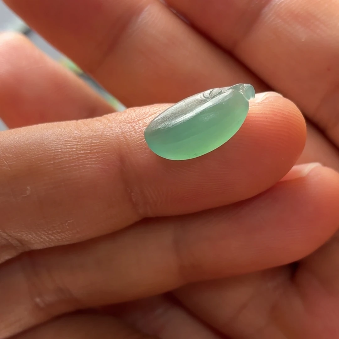 定制翡翠未镶嵌福瓜