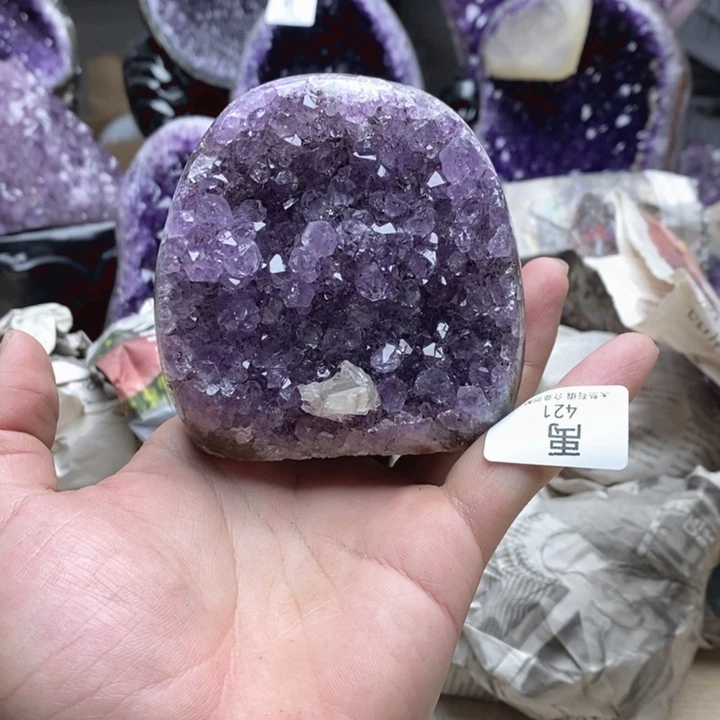 紫晶大型摆件（非配饰）未镶嵌