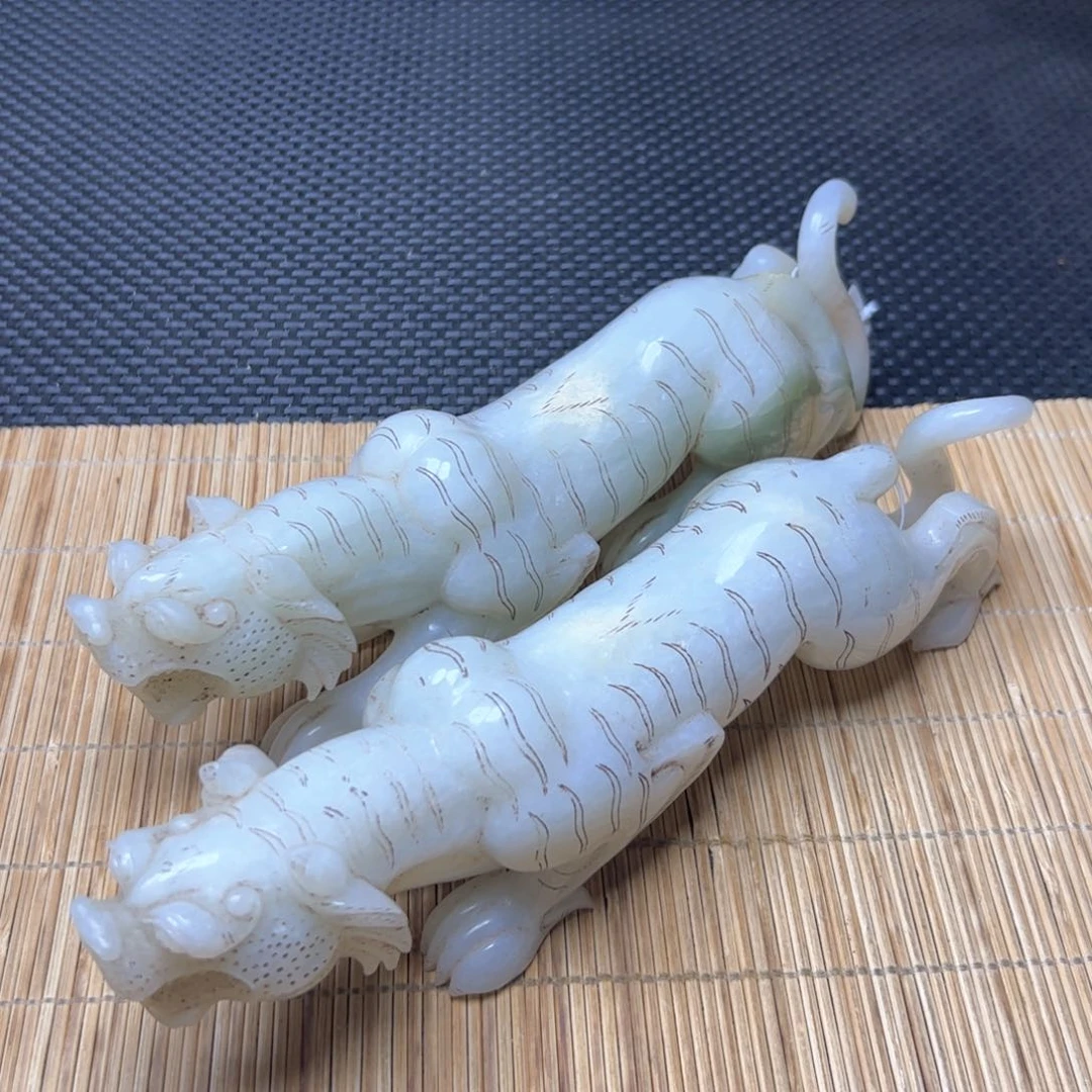 未镶嵌和田玉摆件