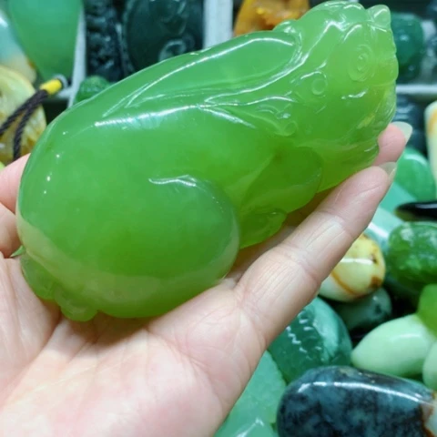 蛇纹石玉未镶嵌手把件