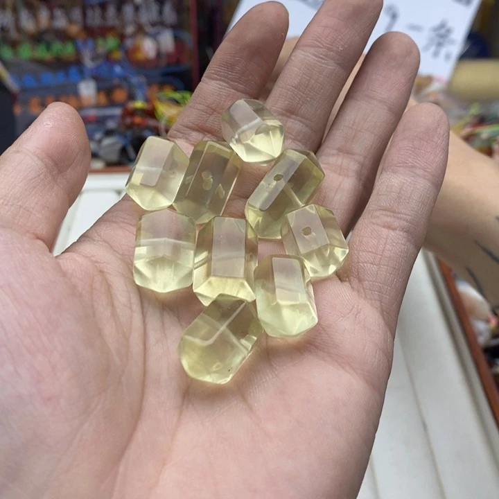 玛瑙/玉髓未镶嵌珠宝半成品三****妈拍两次A730