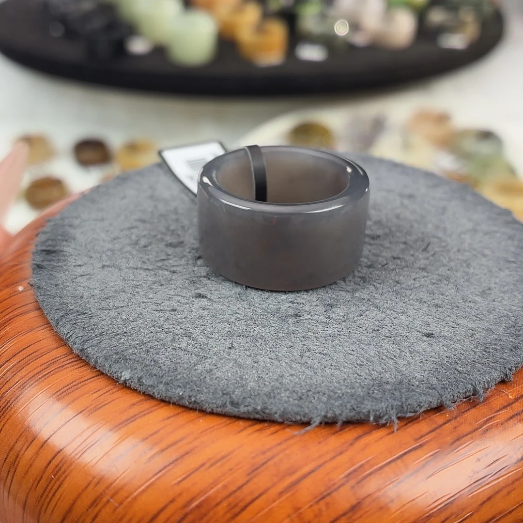 和田玉未镶嵌戒指b39烟紫圆切18.5