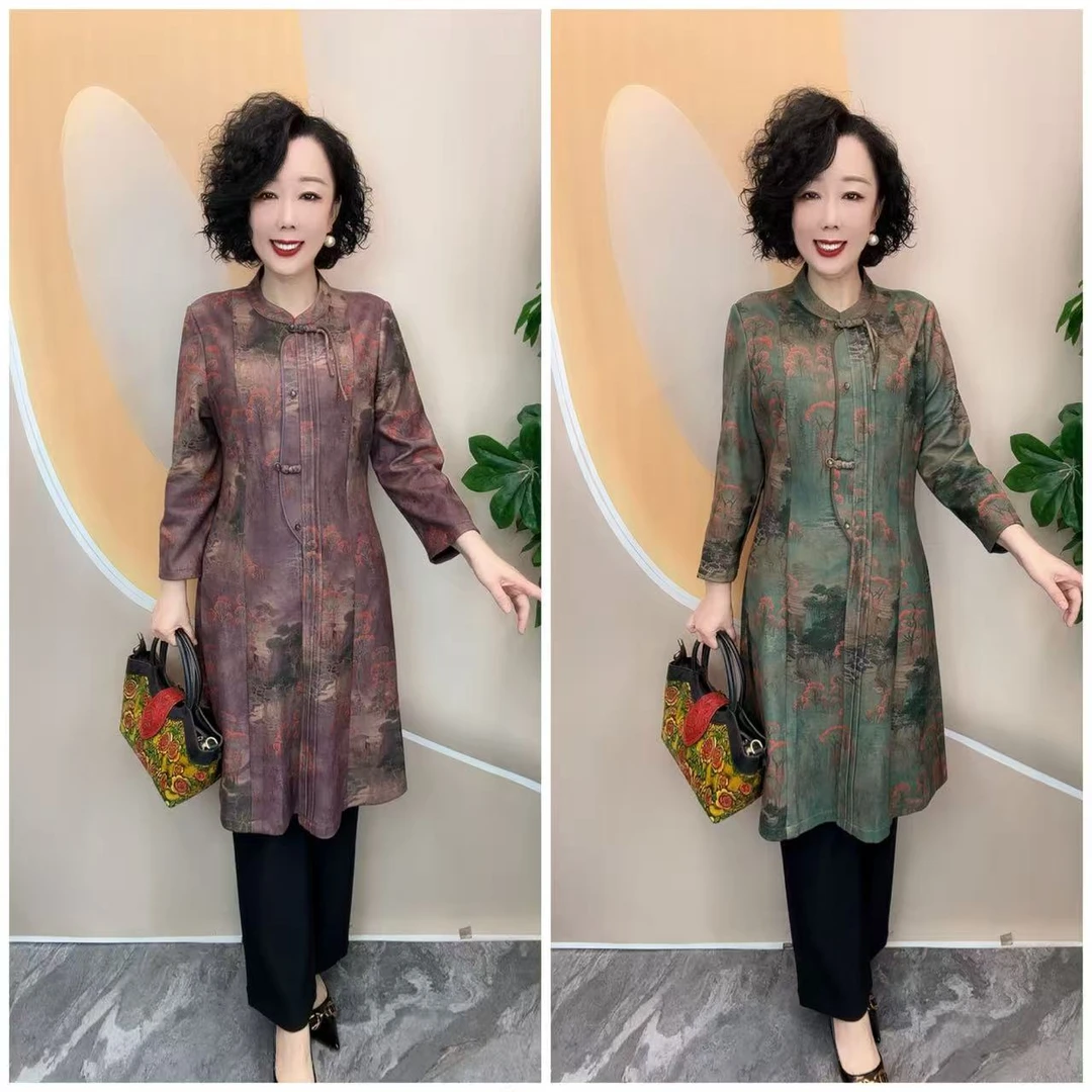 2520新款山水画中老年时尚宽松大码盘扣不加衬风衣，衣长103