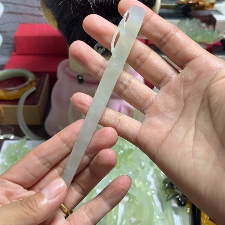 蛇纹石玉未镶嵌发簪