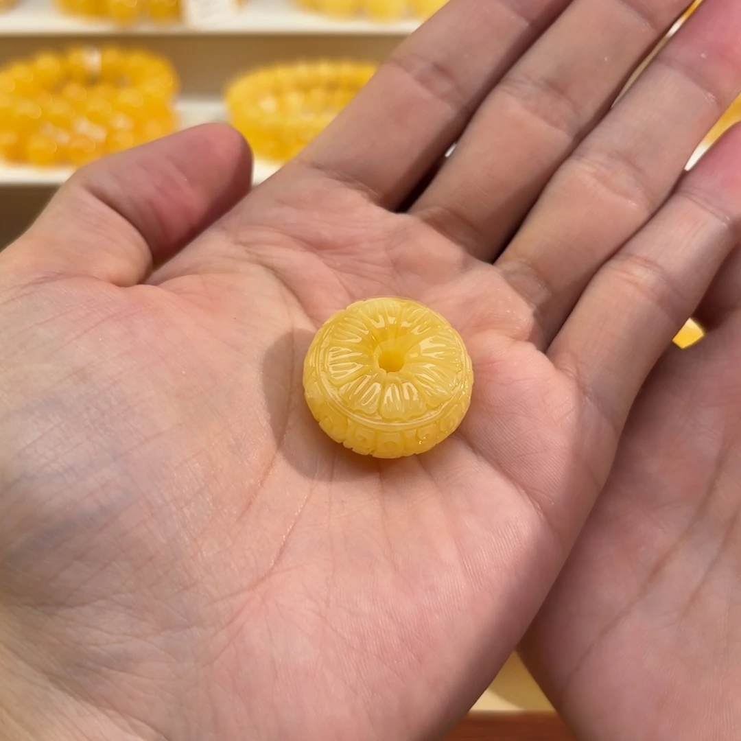 琥珀未镶嵌裸石琥珀蜜蜡685