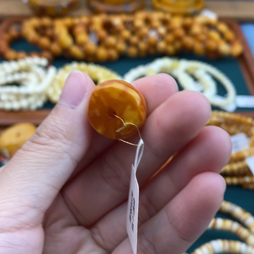 【闪购商品】琥珀未镶嵌珠宝奇石