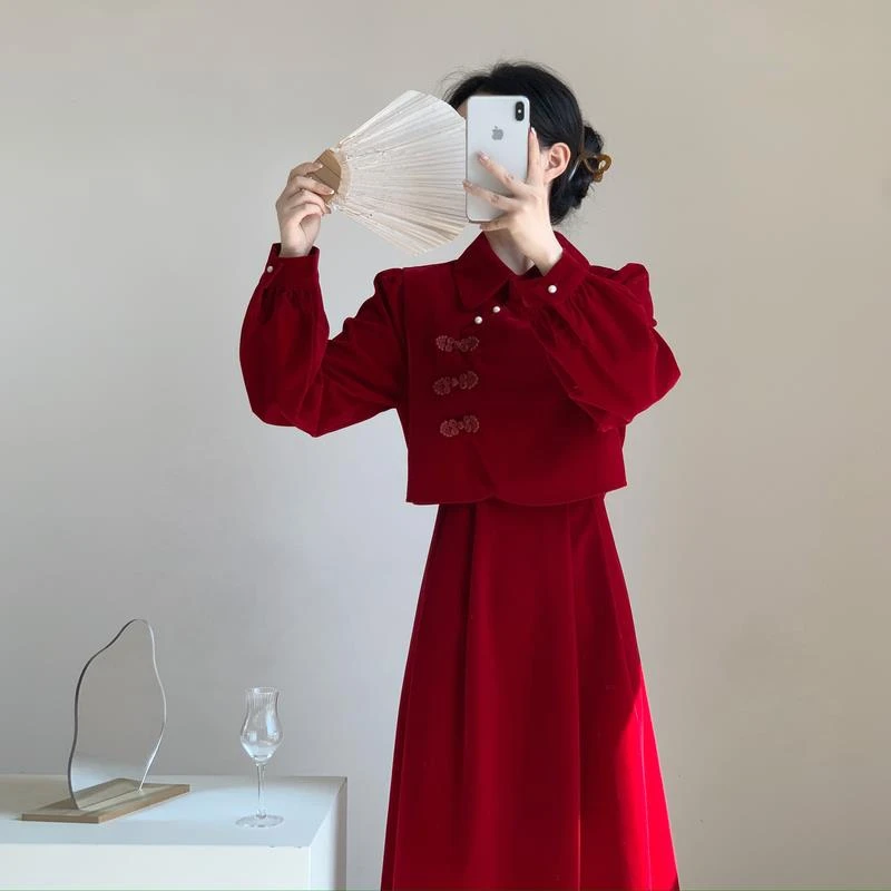 她他百伦新中式改良旗袍敬酒服新娘红色丝绒回门礼服平时可穿订婚