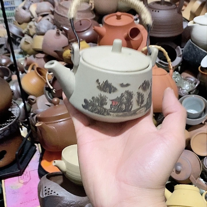 瓷片荷花的小尾巴真的好可爱呜呜哈哈我