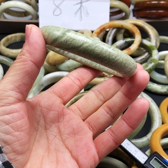 蛇纹石玉手镯未镶嵌用****9