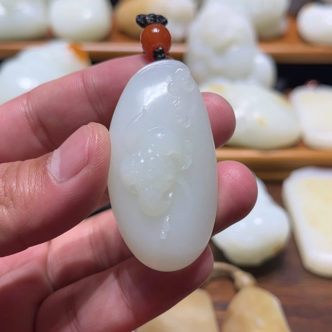 和田玉把件未镶嵌